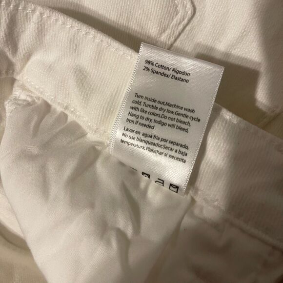 Risen White Jeans size 9 - Picture 7 of 8